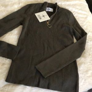 Seek the label green knit top.